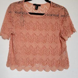 Forever 21 Lace Salmon Short Sleeve Crop Top